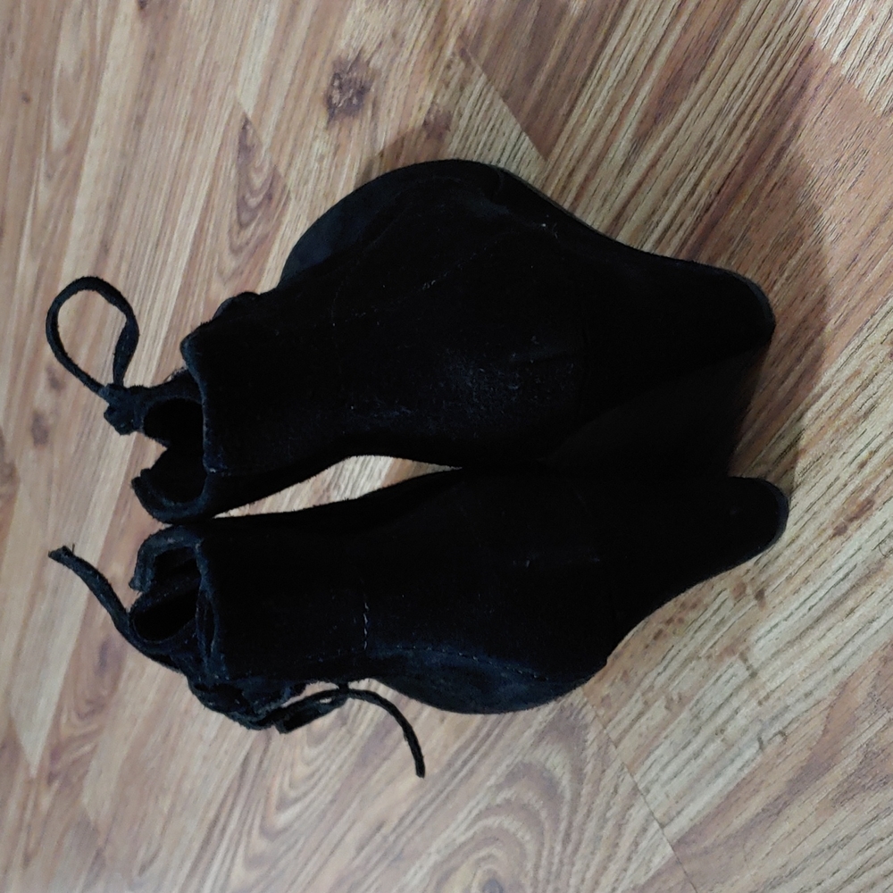 Black booties - Picture 3 of 6